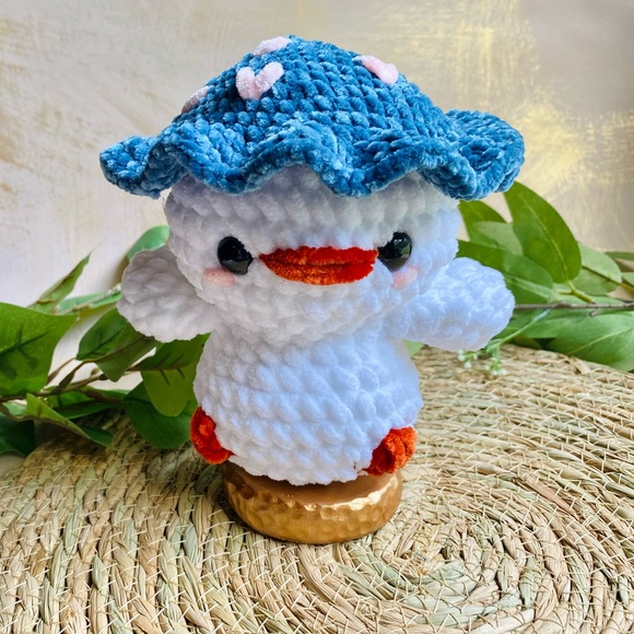 Dolly the Duck- Handmade Crochet Stuffed Toy - Picture 1 of 4